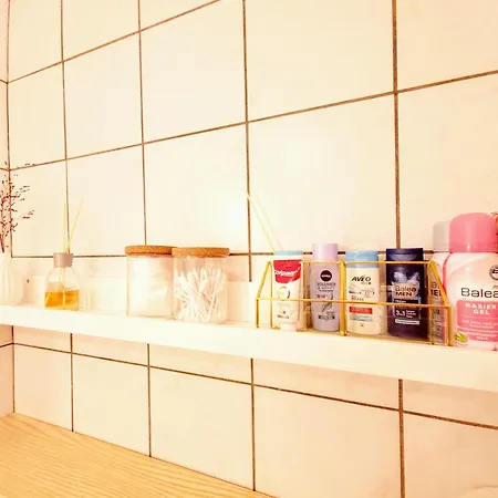 Apartma Stanka 아파트 *